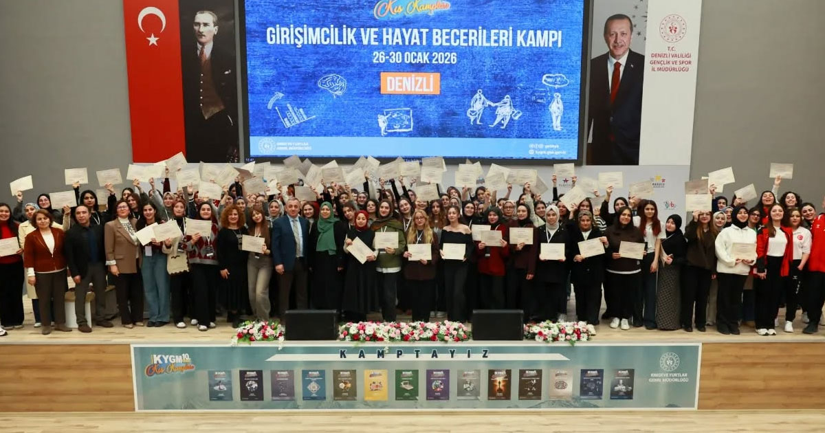 Denizli’deki gençlik kampı sona erdi