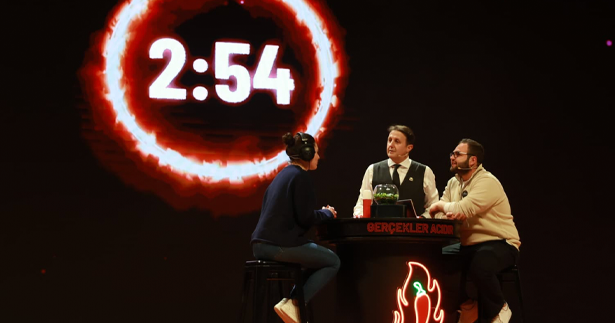 2. Denizli Komedi Sahnesi kahkaha tufanıyla başladı