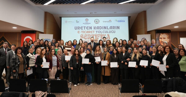 Kadınların E-Ticaret Yolculuğu Projesi’nde mentörlük süreci