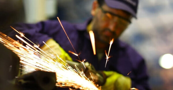 Sanayi üretimi azaldı