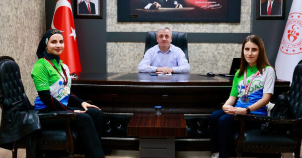 Denizli Tandem Bisiklet Sporcularından ziyaret