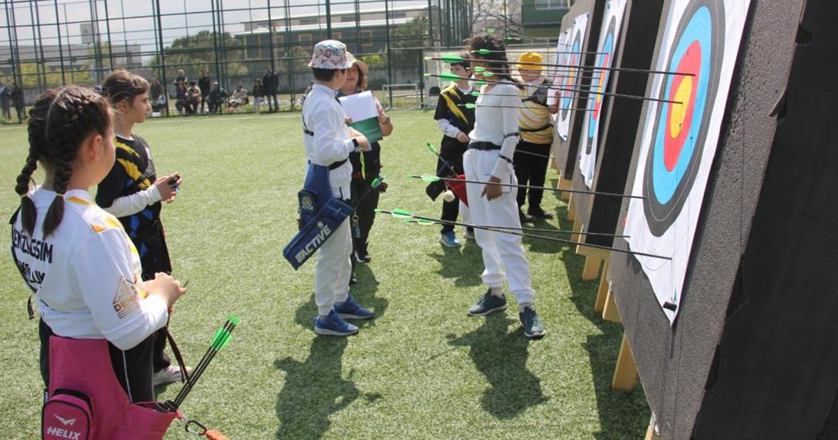 Denizli’de okçular 23 Nisan için yarıştı