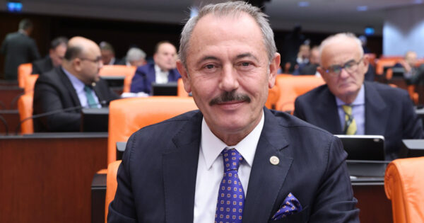 Milletvekili Şahin Tin’den 23 Nisan mesajı