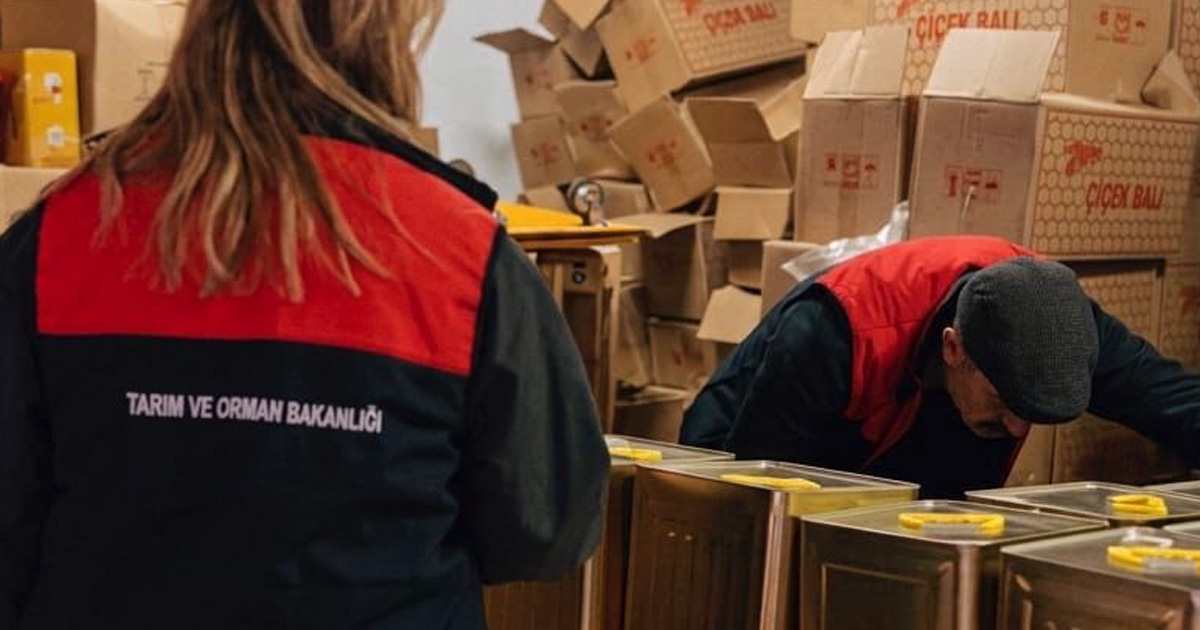 Denizli’de sahte bal operasyonu