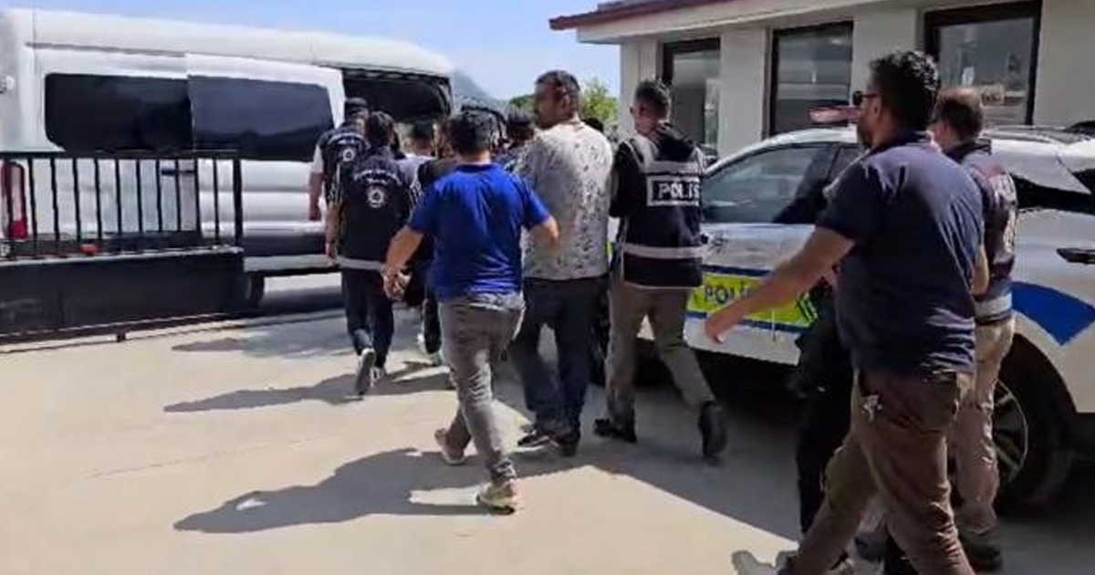 Didim’de 34 düzensiz göçmen yakalandı, 3 organizatör tutuklandı