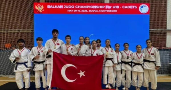 Denizli’nin gururu Şirin, Balkan üçüncüsü oldu