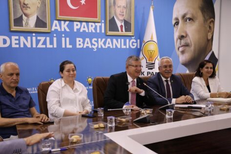 Denizli AK Parti’de ‘vefa’ zirvesi