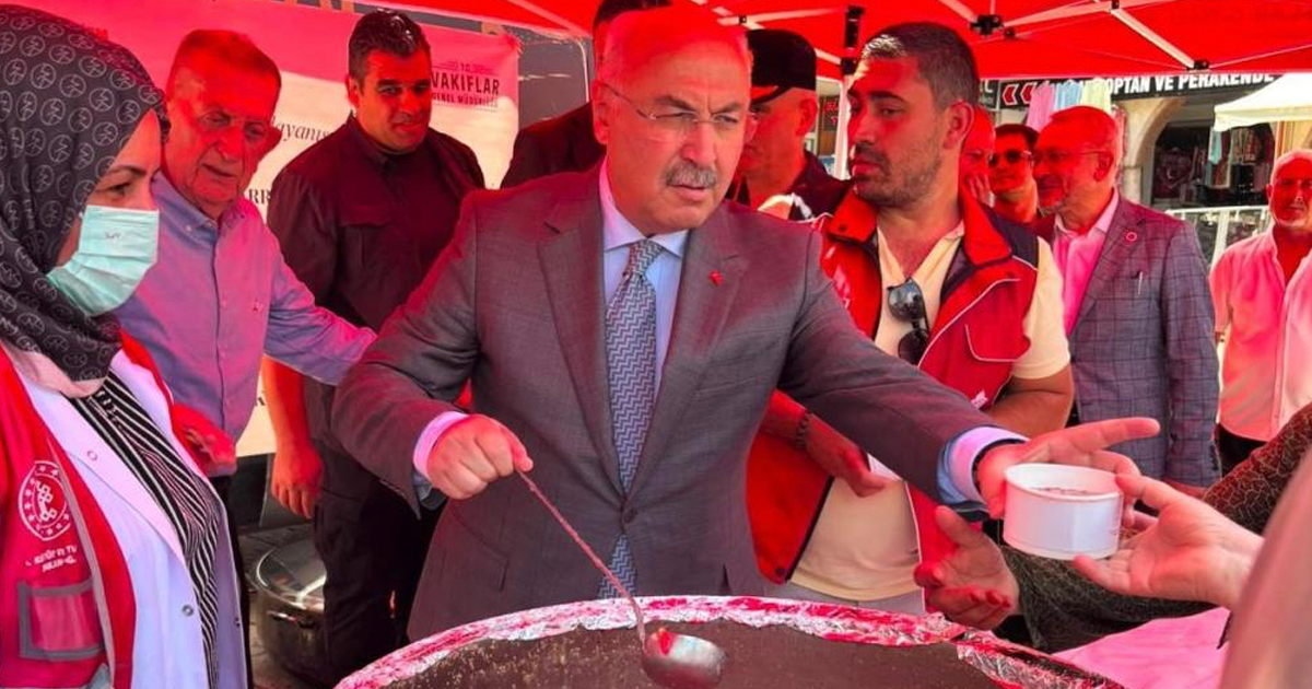  Denizli’de Muharrem ayının bereketi aşure ikramıyla paylaşıldı