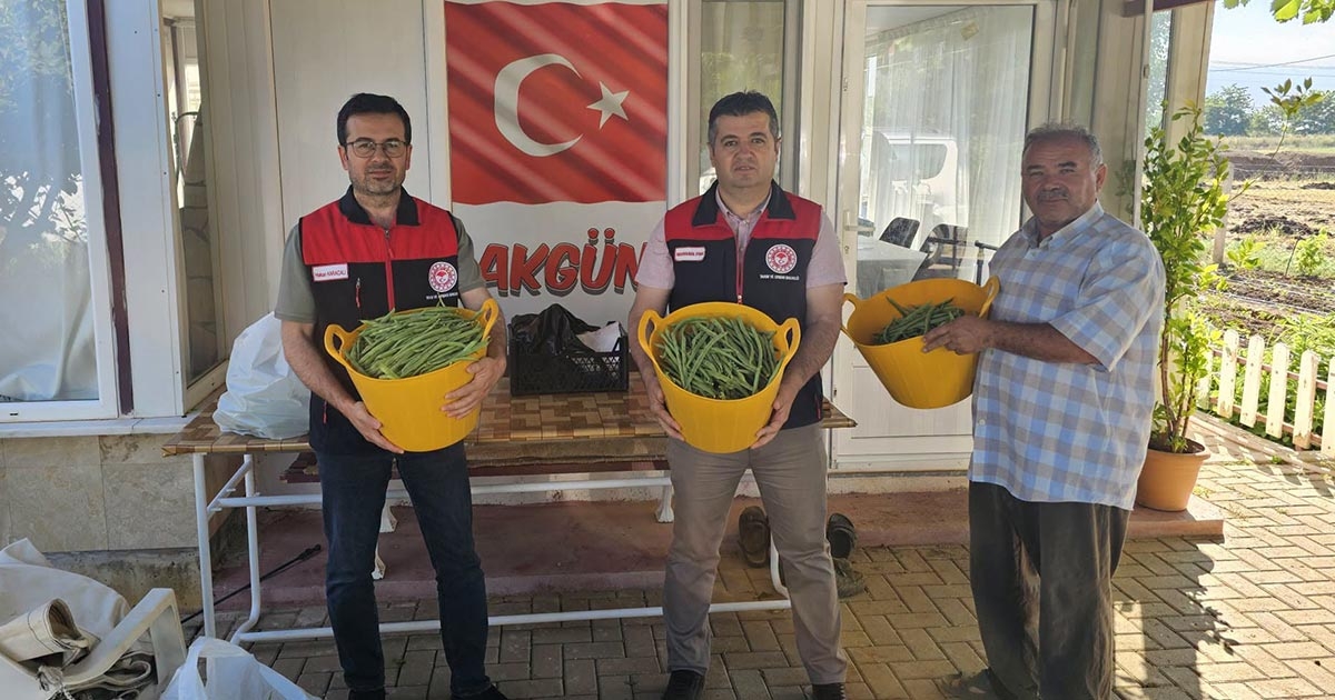 EMEKLİ ÖĞRETMENİN ÜRETİM AZMİ ÖRNEK OLUYOR
