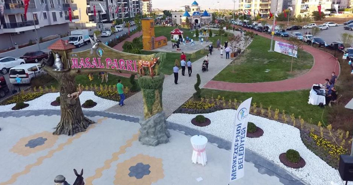 Merkezefendi Belediyesi parkları yaza hazırladı