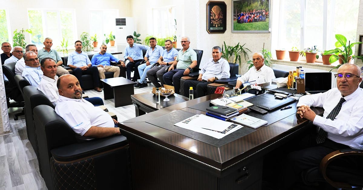 ÇAMELİ'DE İHTİYAÇLAR MUHTARLARLA DEĞERLENDİRİLDİ