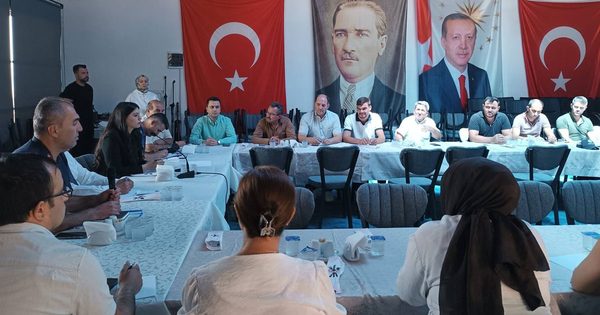 Baklan’da halk ve muhtar toplantısı