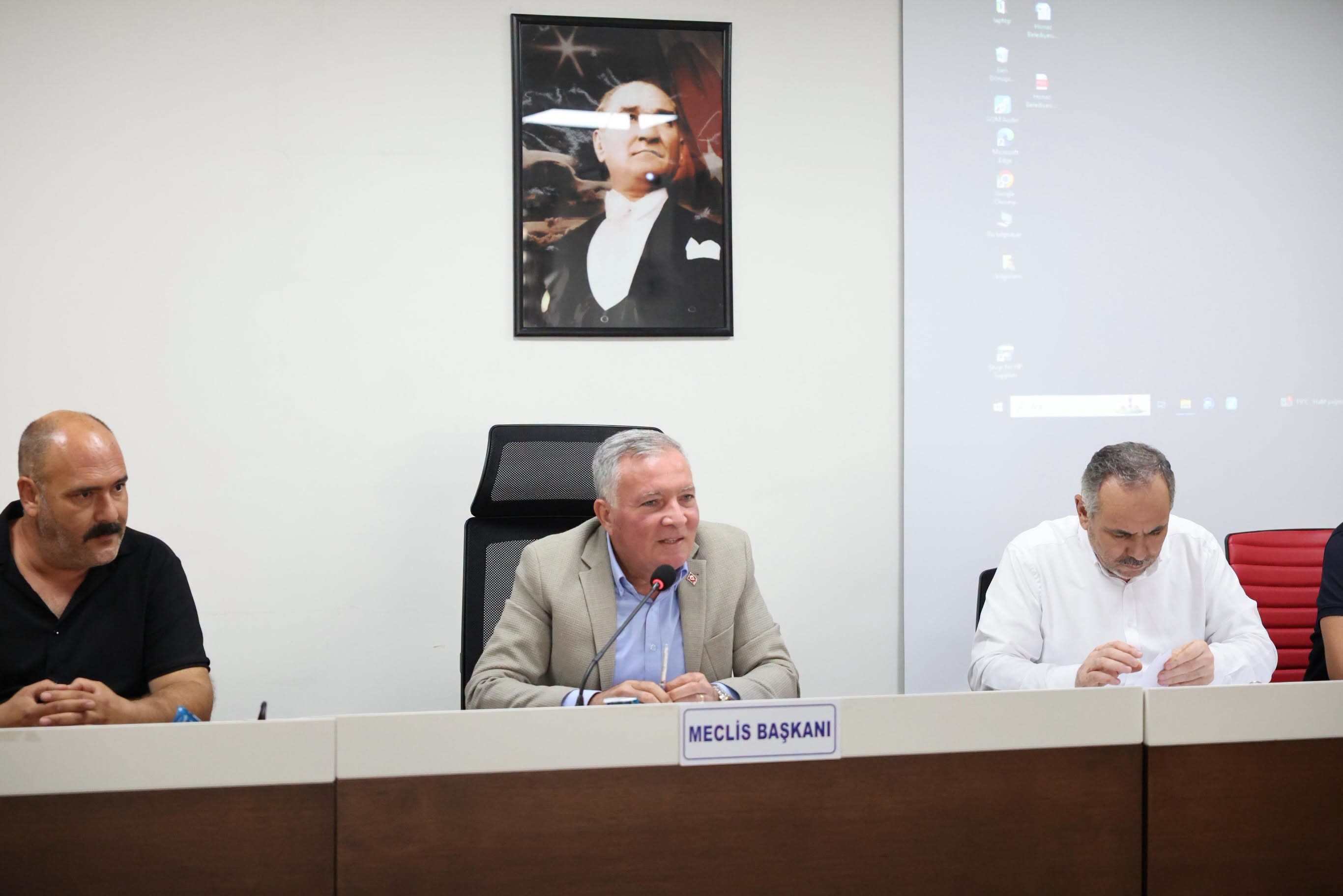 Honaz'da meclis dengeleri yeniden değişti